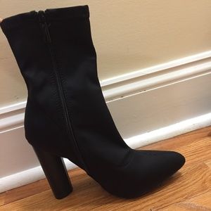 Black Sock Booties Sz 7